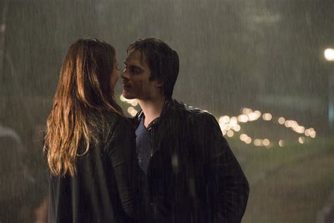 damon and elena kiss